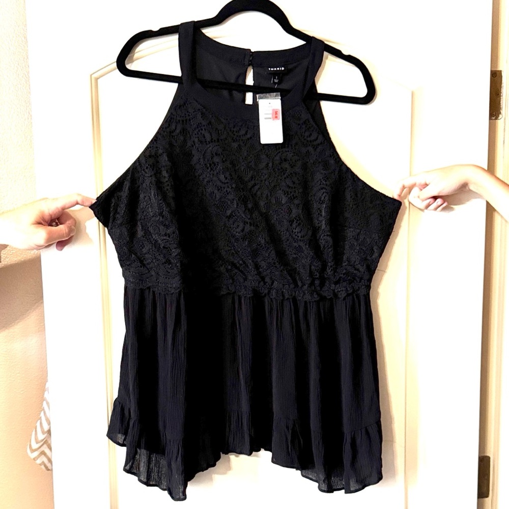 Torrid Black Flowy Lace Halter Tank Top 14 16
